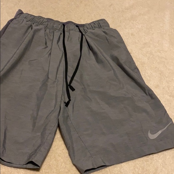 Nike running shorts men small grey Nike running shorts men small grey